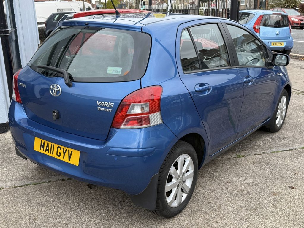 Used Toyota Yaris 2011 for sale - 76454543: Photo 11