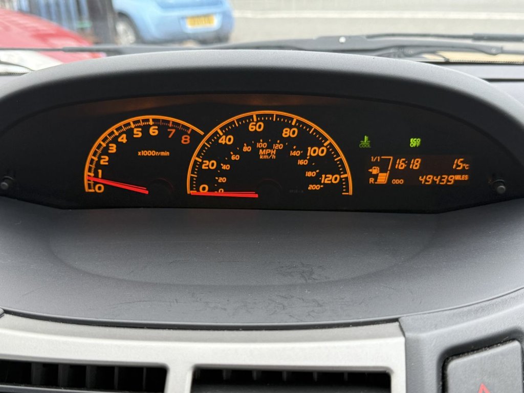 Used Toyota Yaris 2011 for sale - 76454543: Photo 15