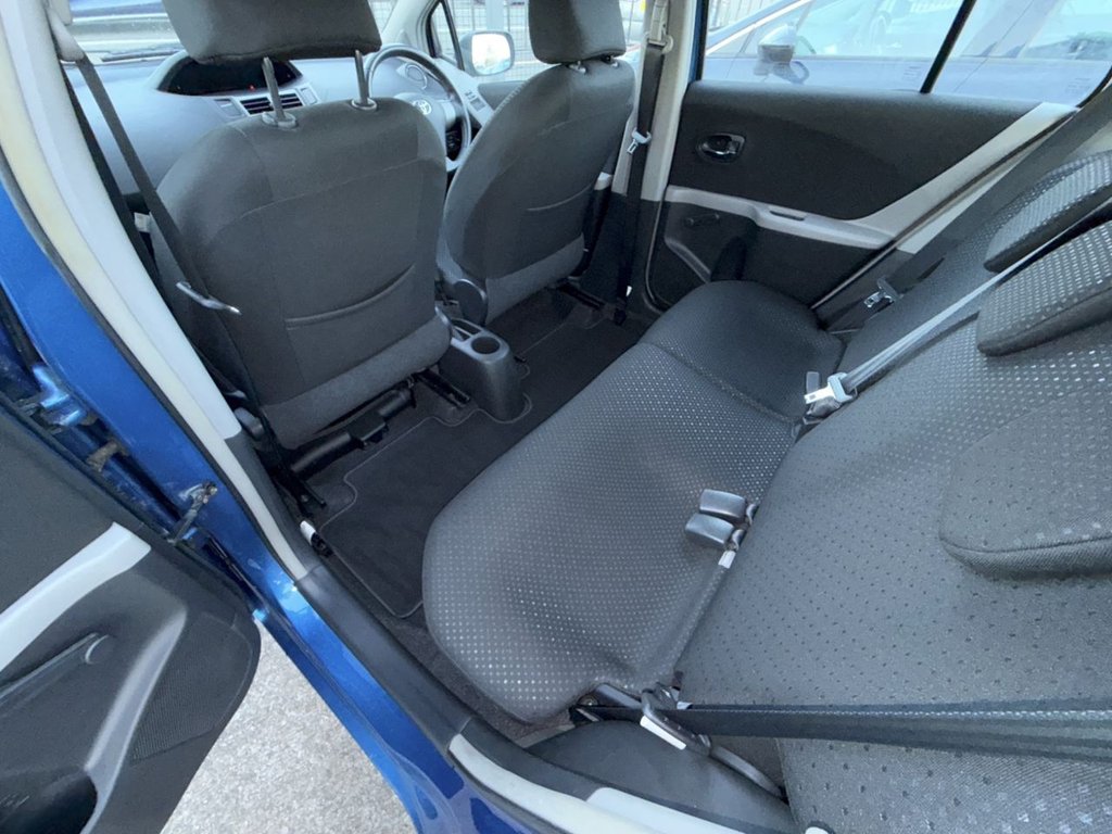 Used Toyota Yaris 2011 for sale - 76454543: Photo 30