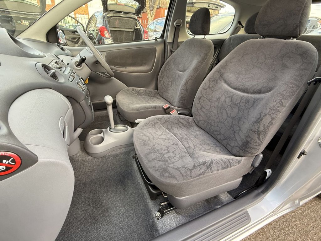 Used Toyota Yaris 2003 for sale - 77084794: Photo 29