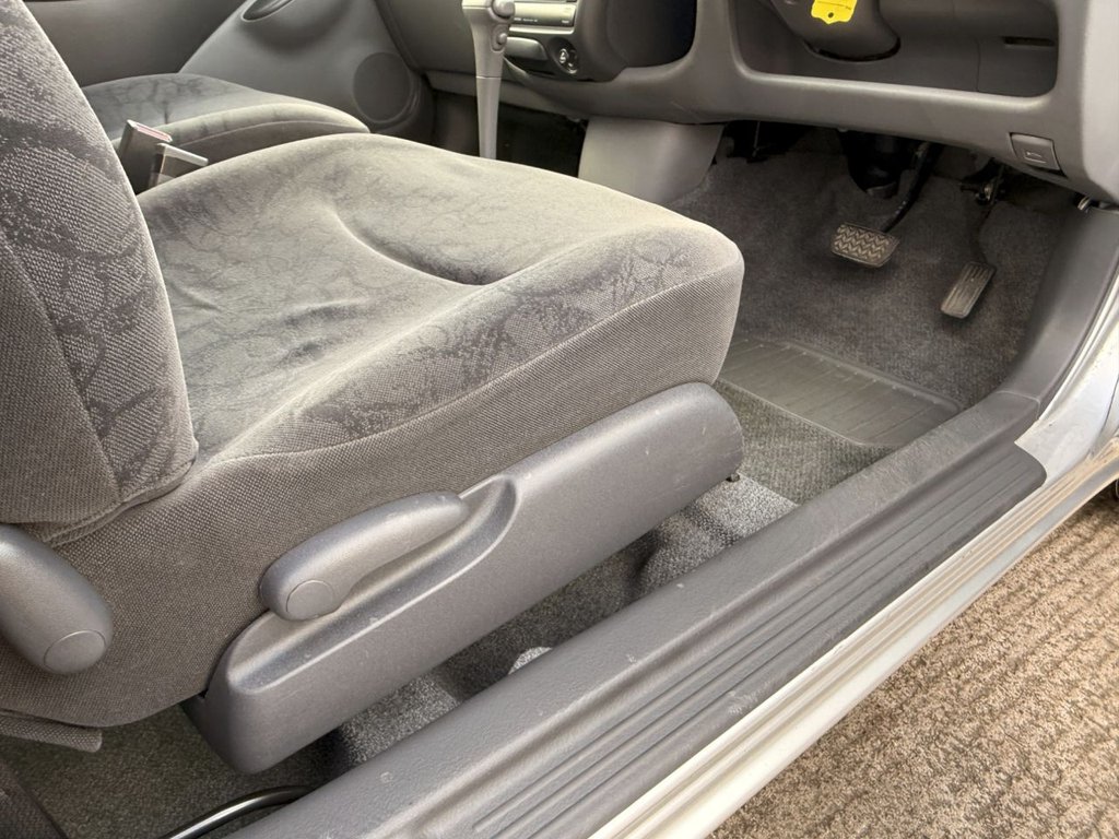 Used Toyota Yaris 2003 for sale - 77084794: Photo 35