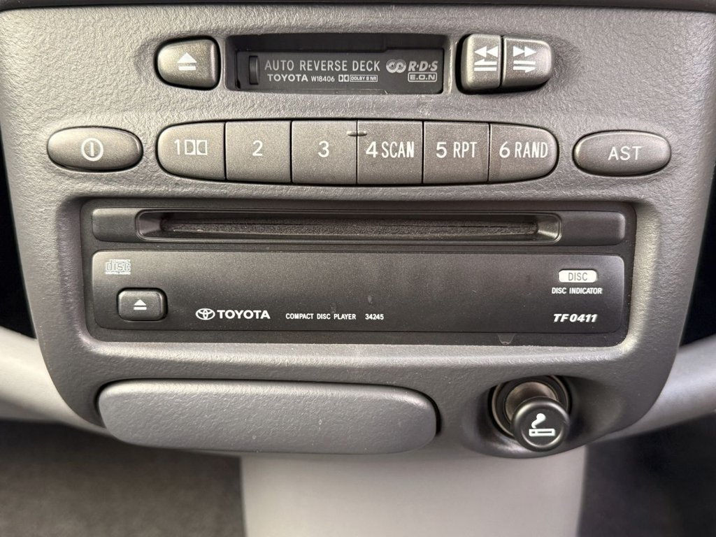 Used Toyota Yaris 2003 for sale - 77084794: Photo 41