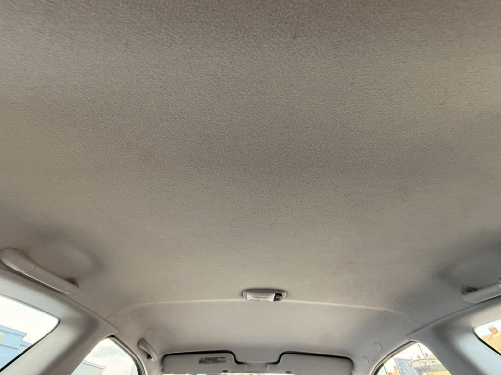 Used Toyota Yaris 2003 for sale - 77084794: Photo 44