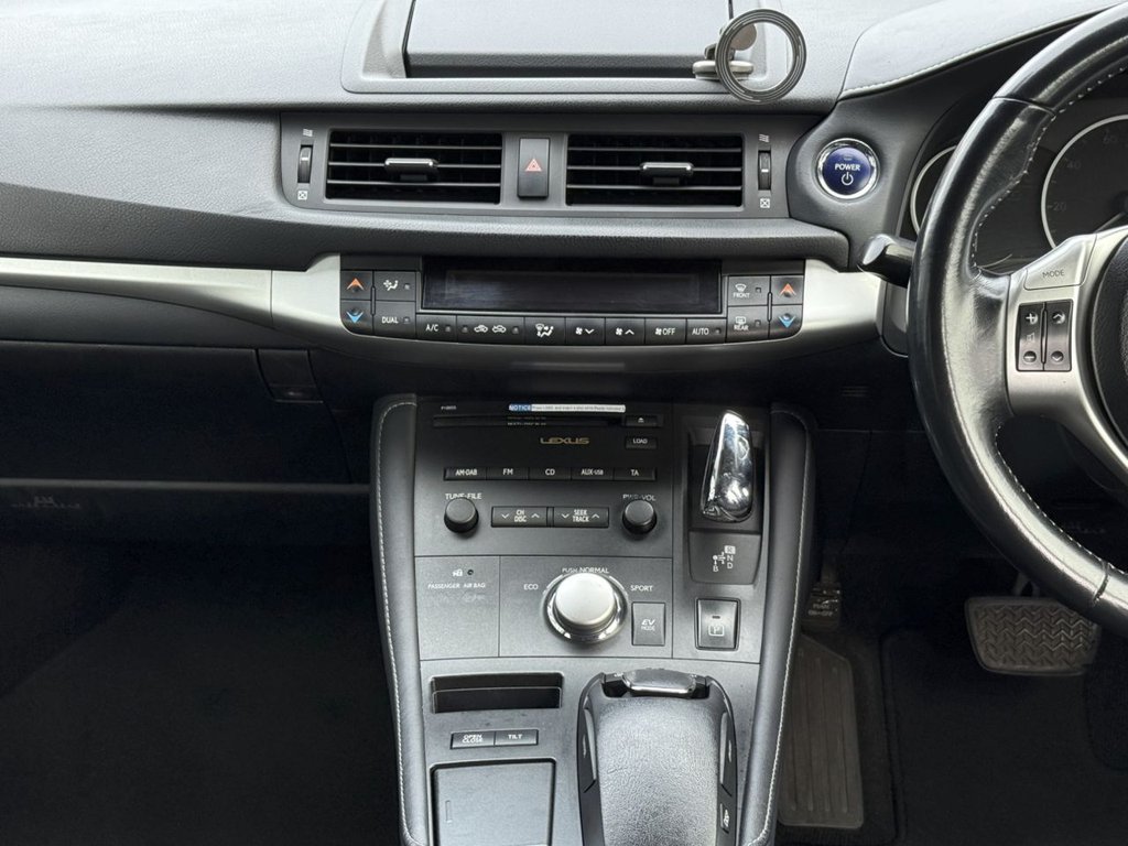 Used Lexus CT 2011 for sale - 76665726: Photo 11