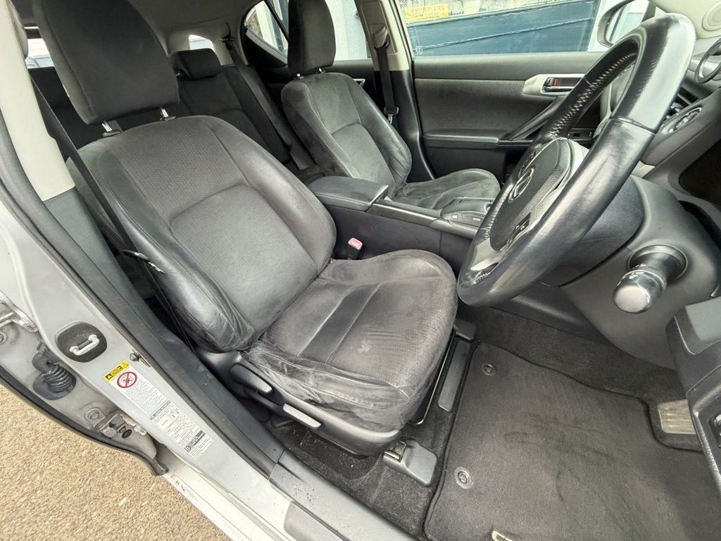 Used Lexus CT 2011 for sale - 76665726: Photo 19