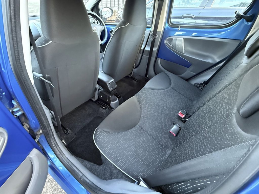 Used Peugeot 107 2011 for sale - 76287162: Photo 27