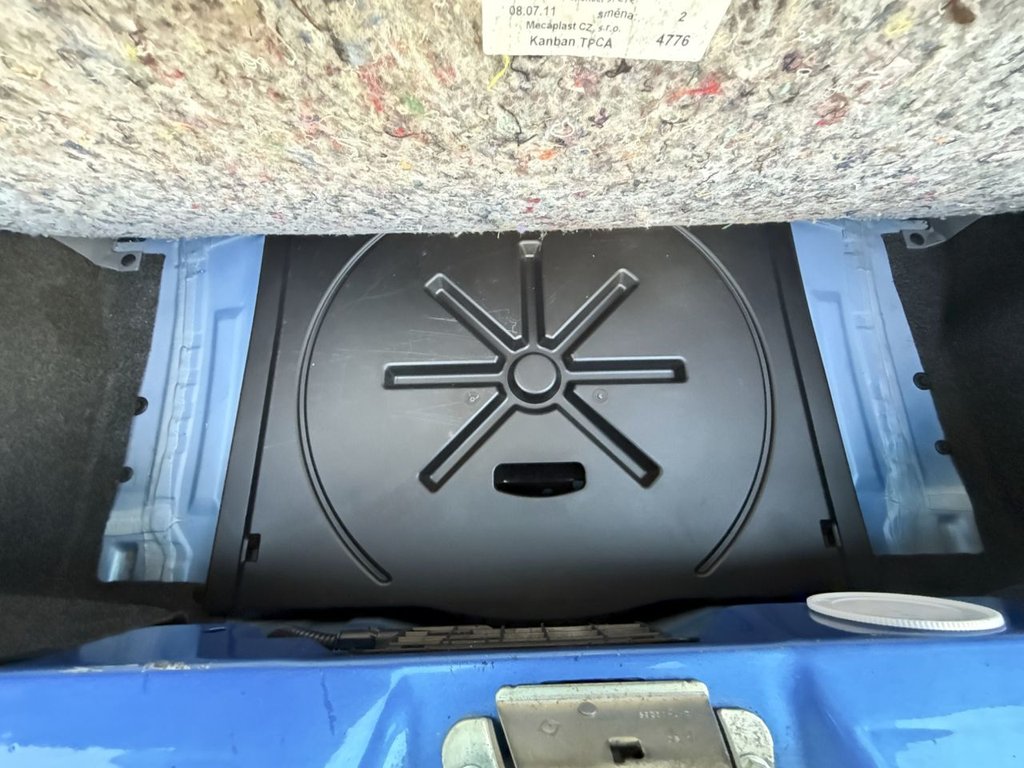 Used Peugeot 107 2011 for sale - 76287162: Photo 32