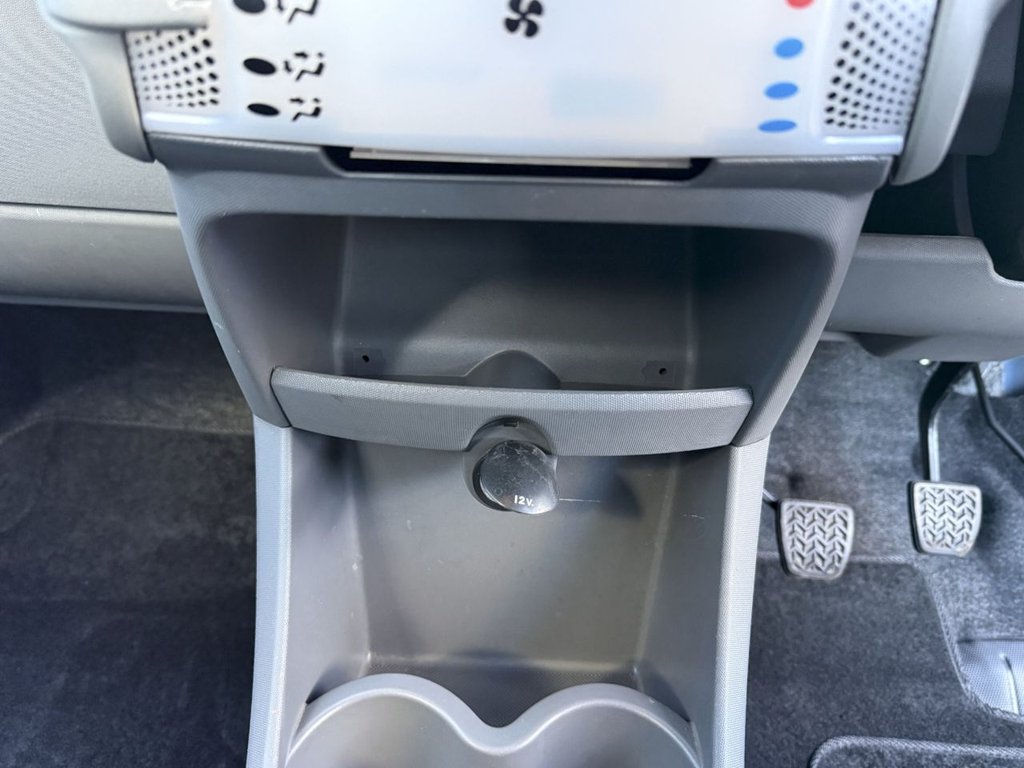 Used Peugeot 107 2011 for sale - 76287162: Photo 40