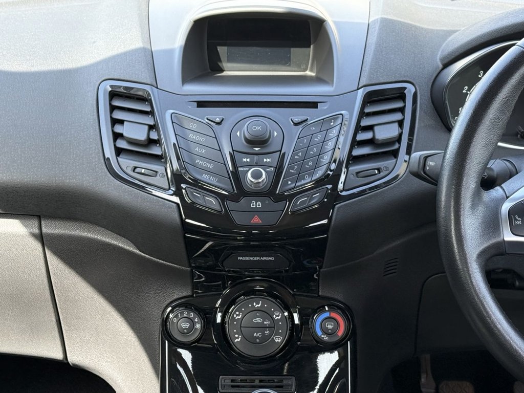 Used Ford Fiesta 2014 for sale - 78167093: Photo 11