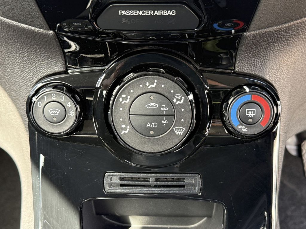 Used Ford Fiesta 2014 for sale - 78167093: Photo 41