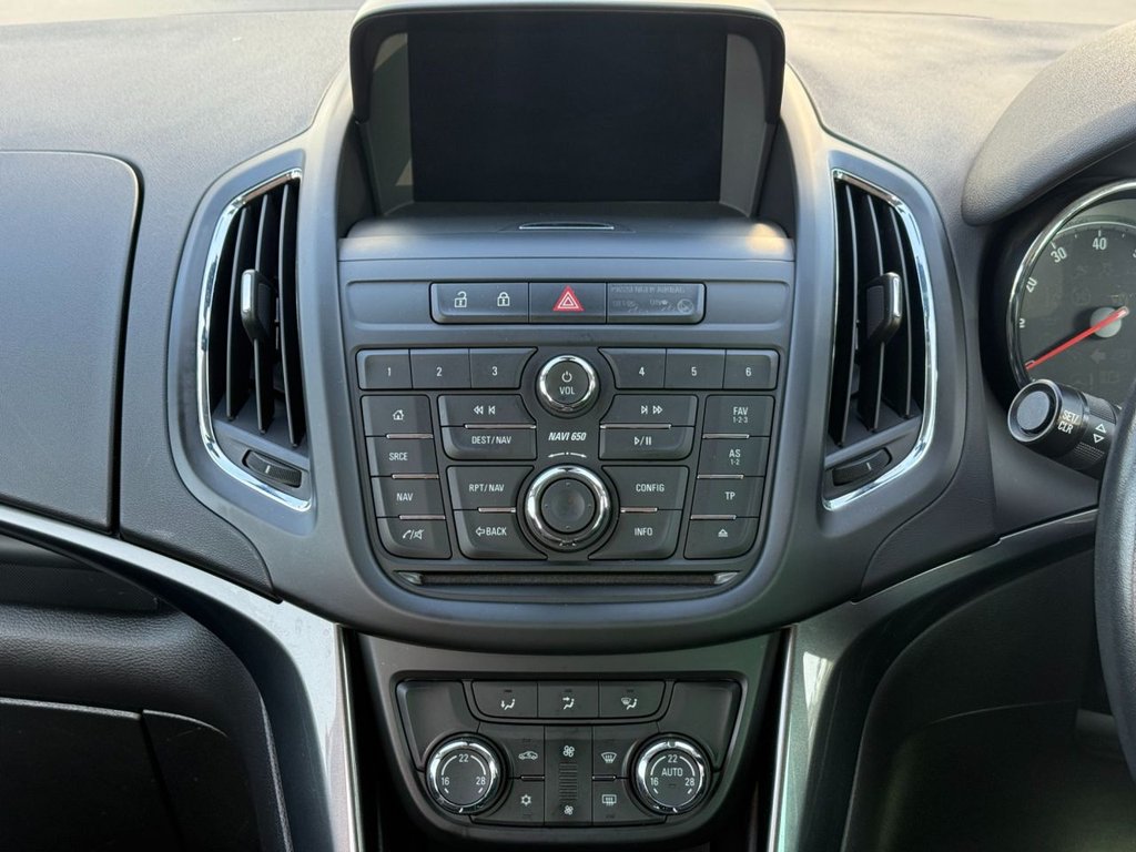 Used Vauxhall Zafira Tourer 2015 for sale - 76287163: Photo 15