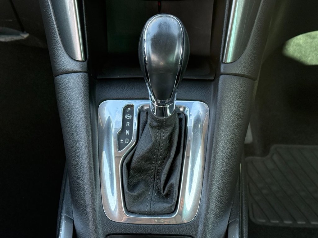 Used Vauxhall Zafira Tourer 2015 for sale - 76287163: Photo 19