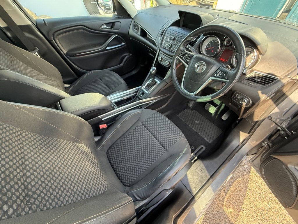 Used Vauxhall Zafira Tourer 2015 for sale - 76287163: Photo 24