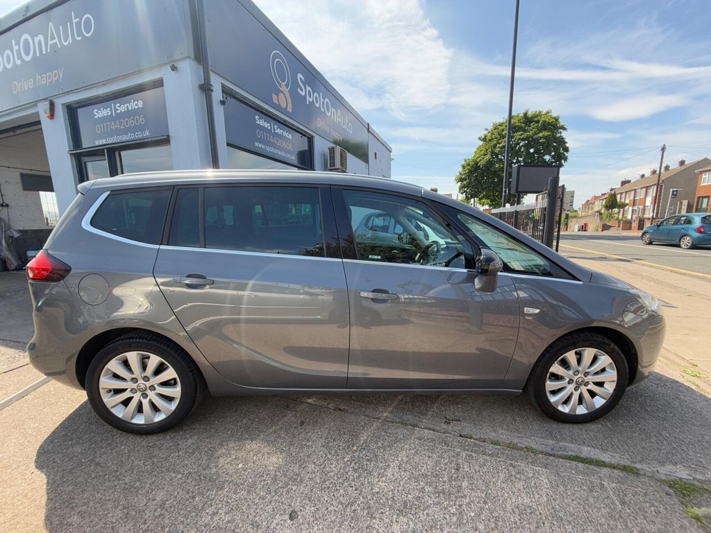 Used Vauxhall Zafira Tourer 2015 for sale - 76287163: Photo 3