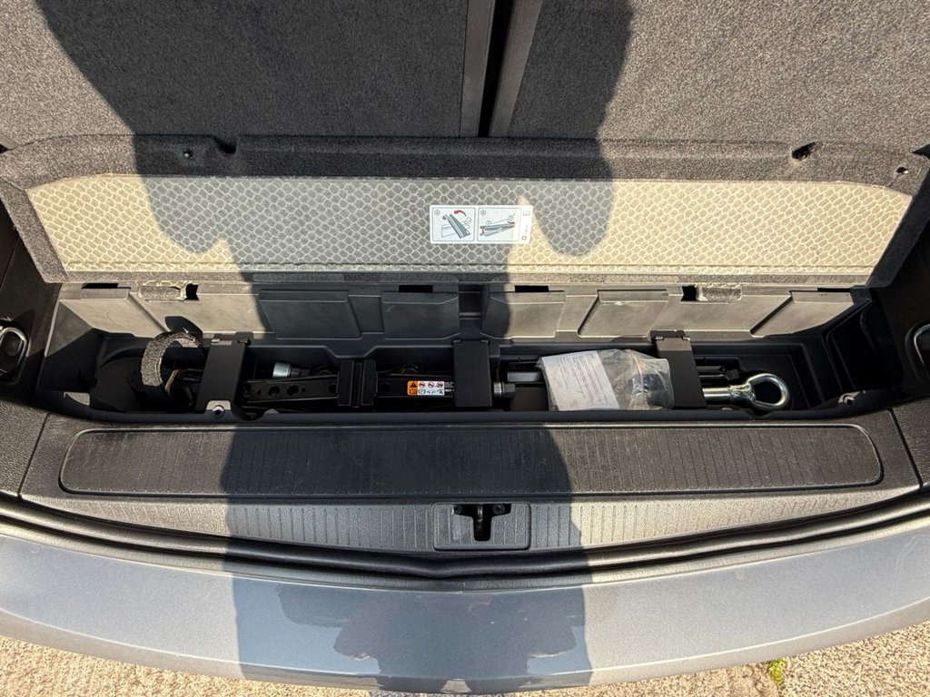 Used Vauxhall Zafira Tourer 2015 for sale - 76287163: Photo 37