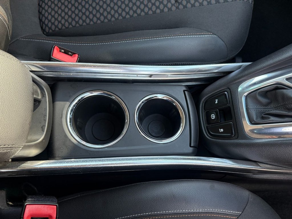 Used Vauxhall Zafira Tourer 2015 for sale - 76287163: Photo 48