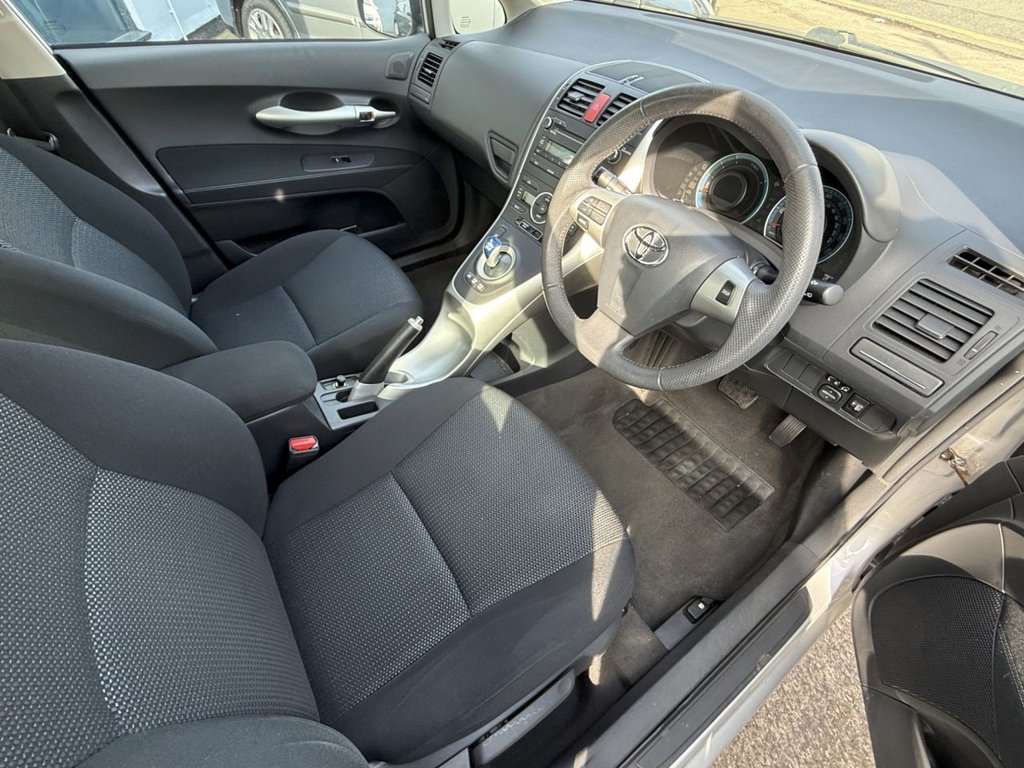 Used Toyota Auris 2011 for sale - 77976584: Photo 17