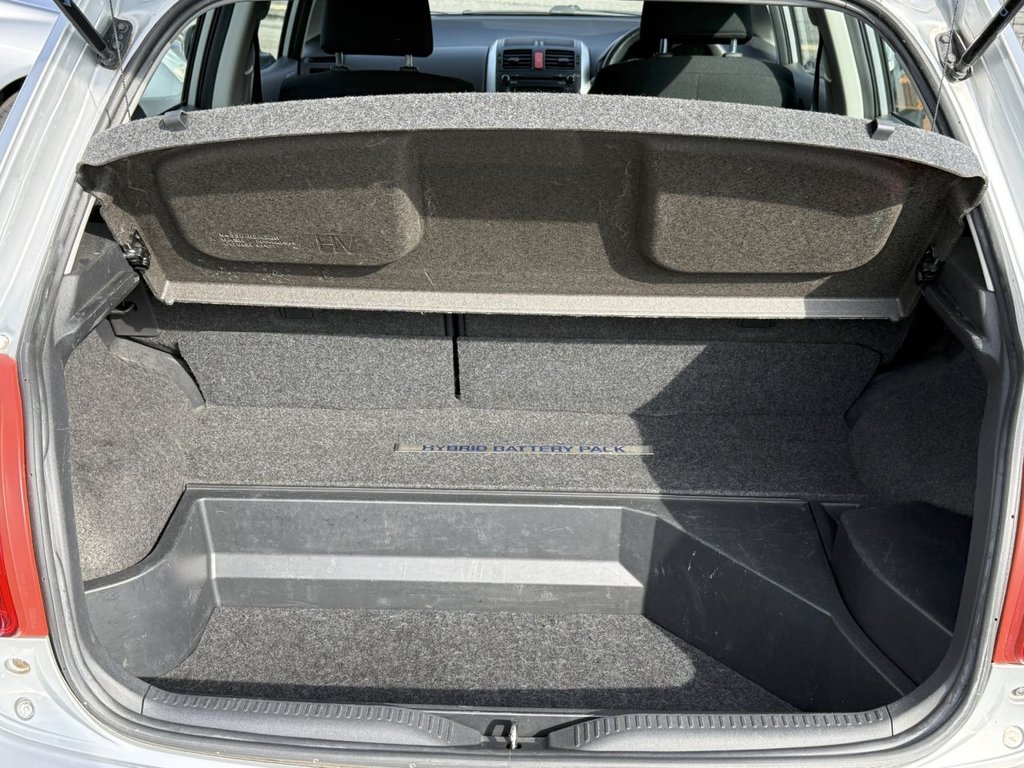 Used Toyota Auris 2011 for sale - 77976584: Photo 23