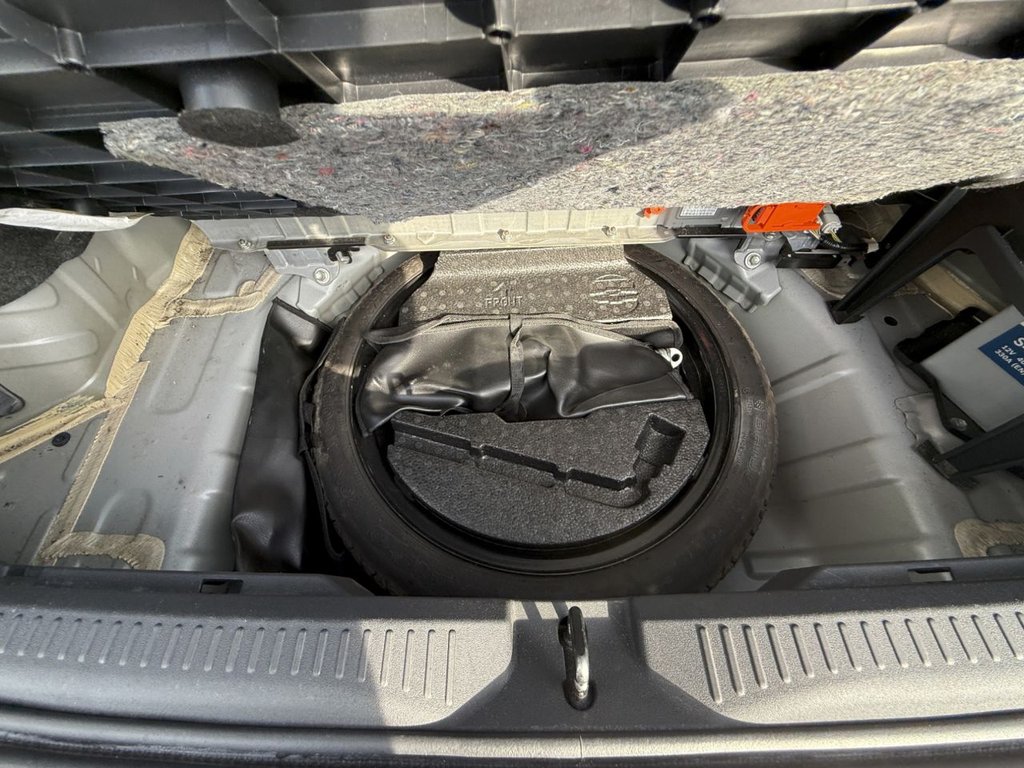 Used Toyota Auris 2011 for sale - 77976584: Photo 24