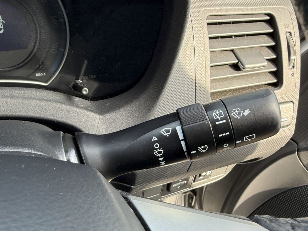 Used Toyota Auris 2011 for sale - 77976584: Photo 26