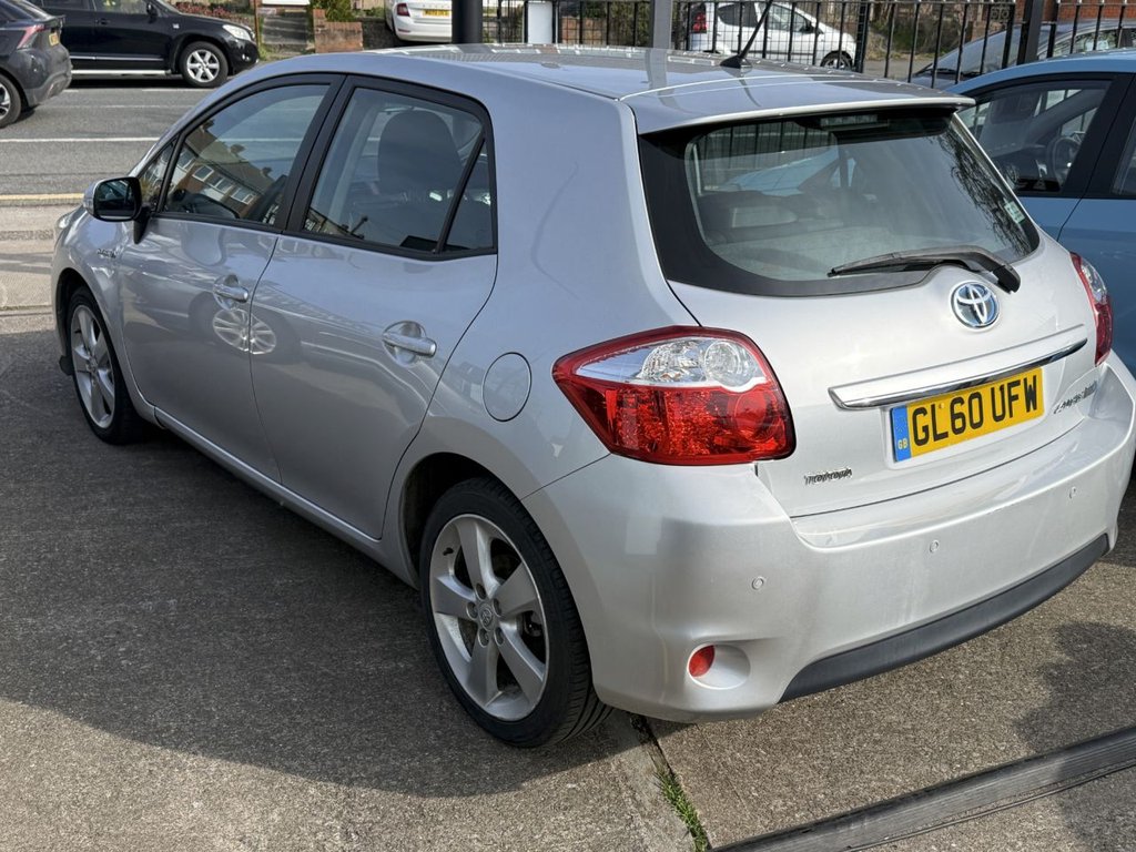 Used Toyota Auris 2011 for sale - 77976584: Photo 5