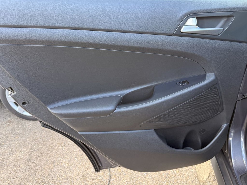 Used Hyundai TUCSON 2015 for sale - 77621136: Photo 32