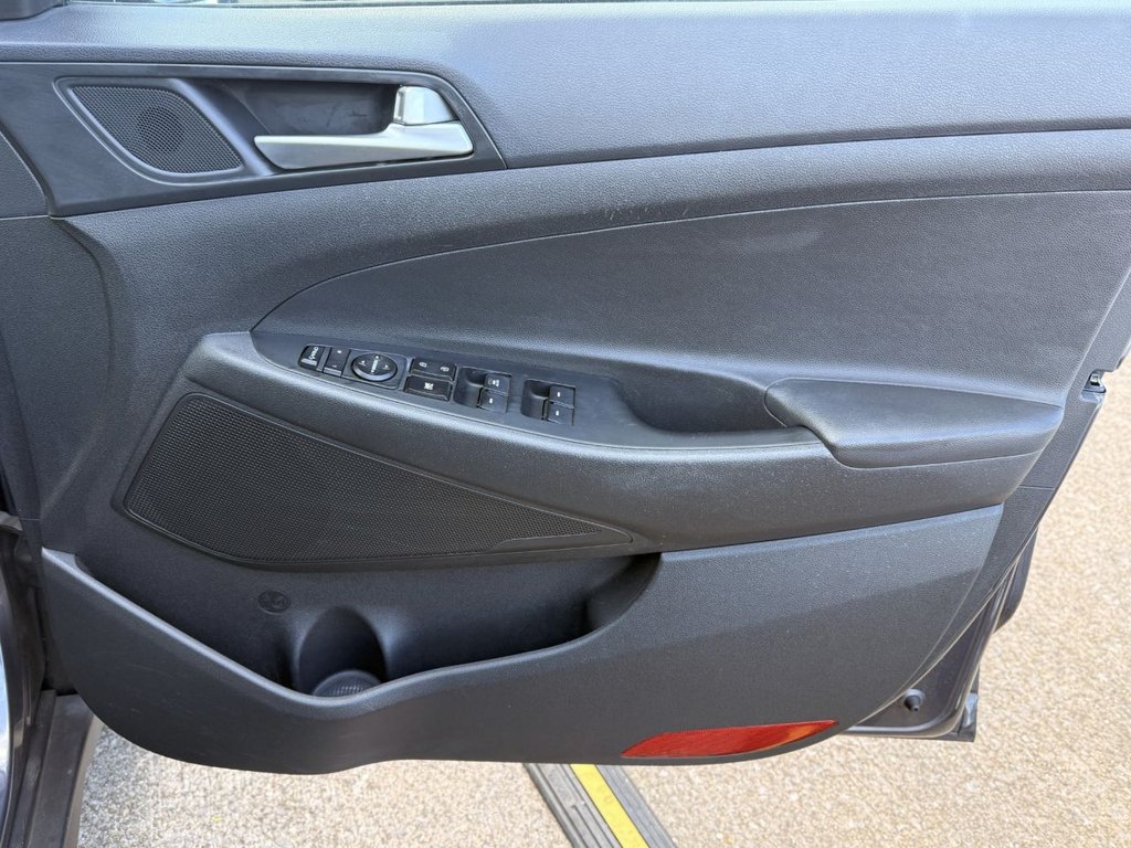 Used Hyundai TUCSON 2015 for sale - 77621136: Photo 35