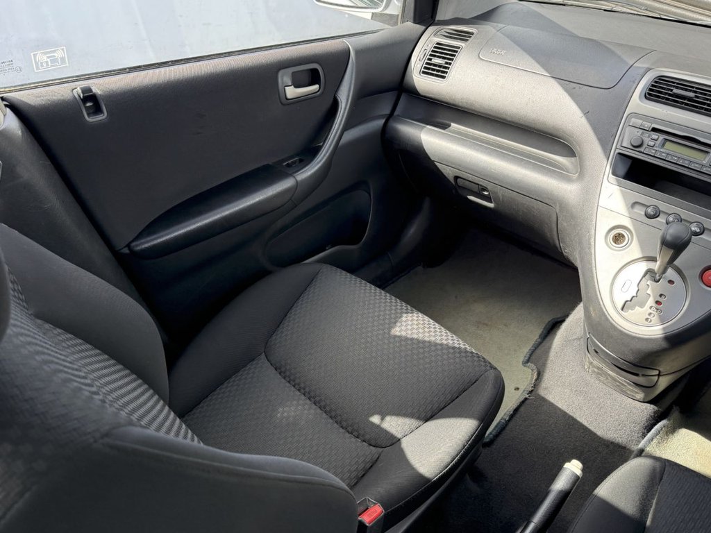 Used Honda Civic 2002 for sale - 78212774: Photo 17