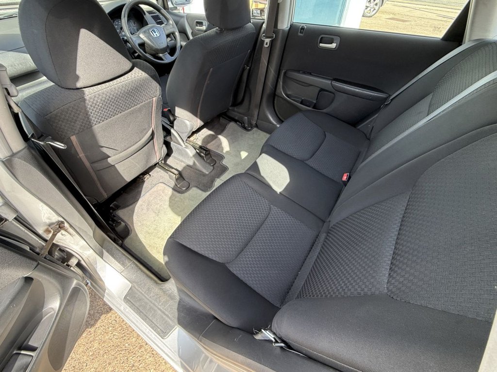 Used Honda Civic 2002 for sale - 78212774: Photo 28