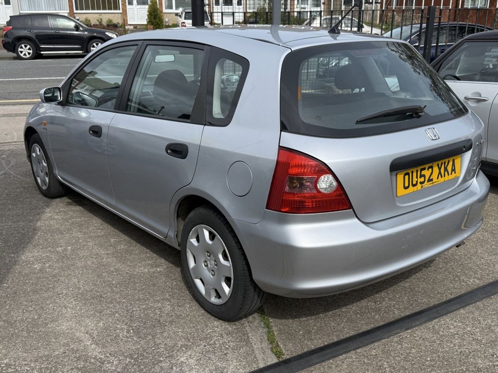 Used Honda Civic 2002 for sale - 78212774: Photo 6