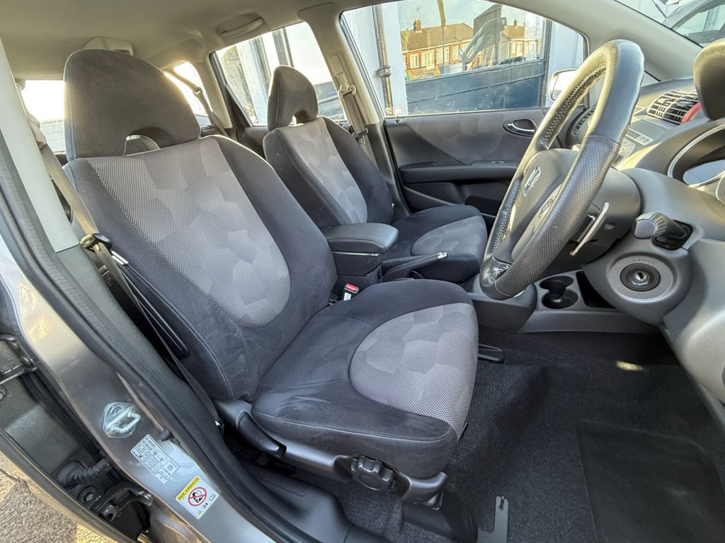 Used Honda Jazz 2006 for sale - 76941651: Photo 15