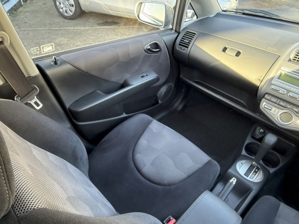Used Honda Jazz 2006 for sale - 76941651: Photo 22