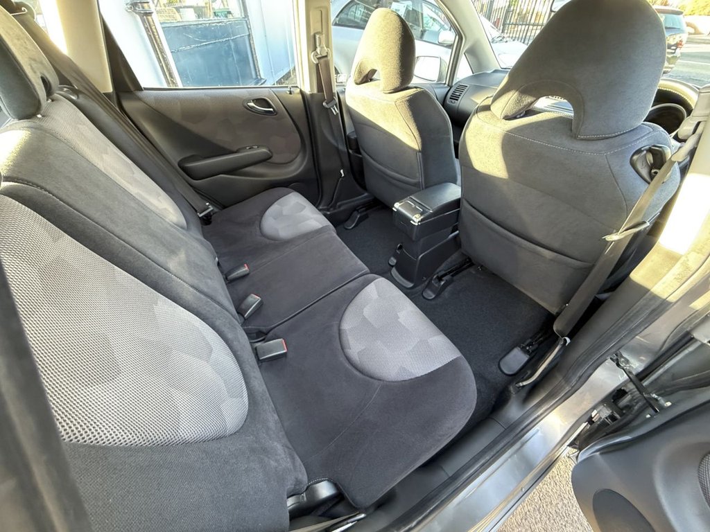 Used Honda Jazz 2006 for sale - 76941651: Photo 28