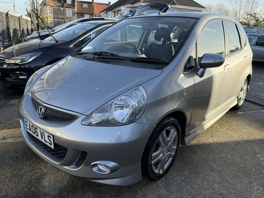 Used Honda Jazz 2006 for sale - 76941651: Photo 3