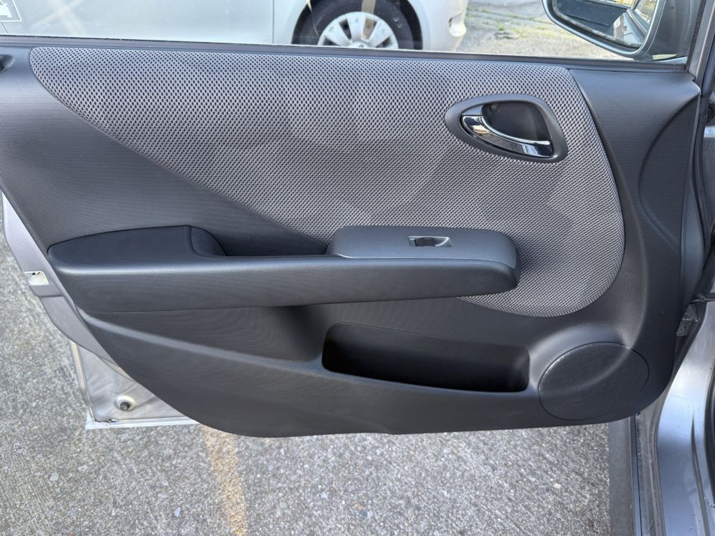 Used Honda Jazz 2006 for sale - 76941651: Photo 35