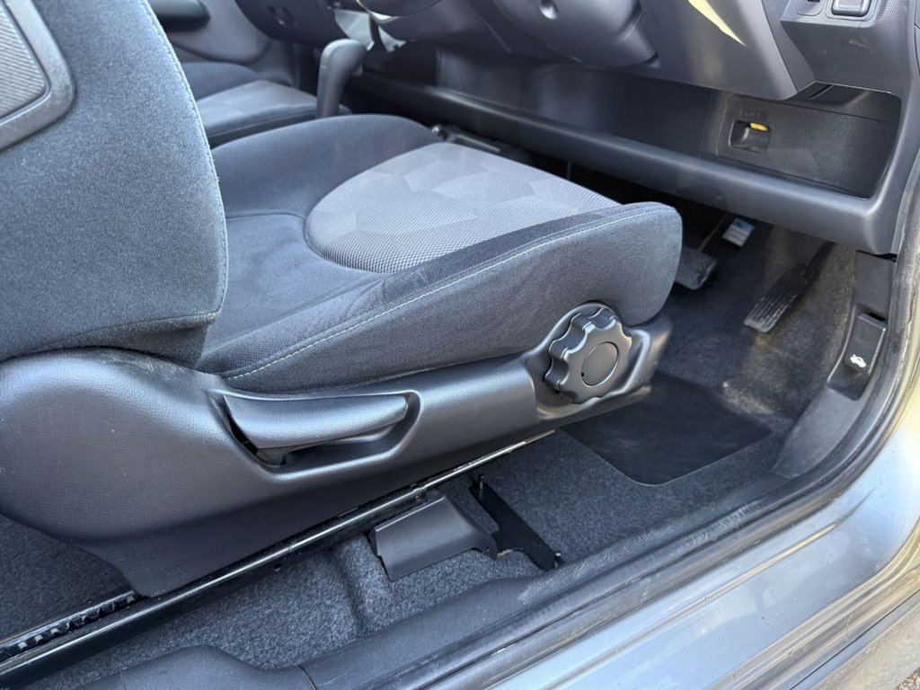 Used Honda Jazz 2006 for sale - 76941651: Photo 41