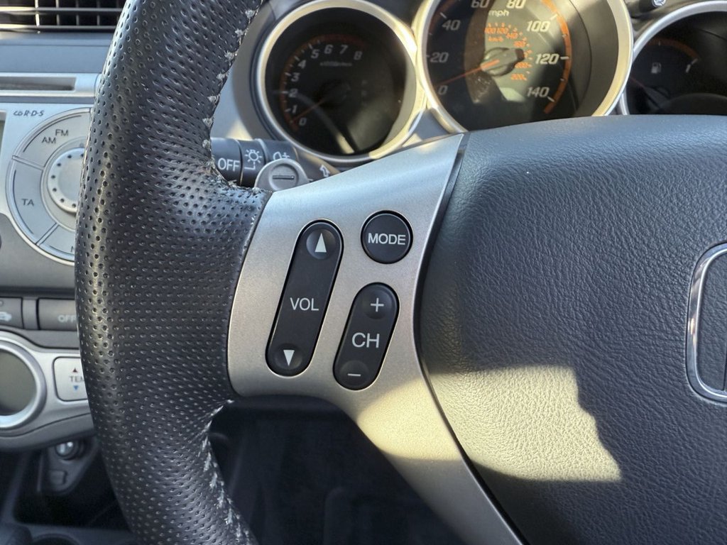 Used Honda Jazz 2006 for sale - 76941651: Photo 46