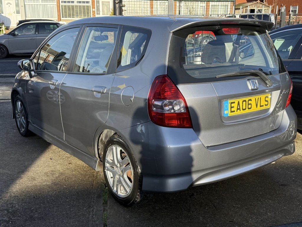 Used Honda Jazz 2006 for sale - 76941651: Photo 5