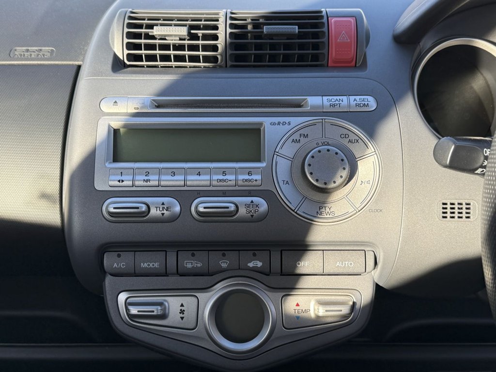 Used Honda Jazz 2006 for sale - 76941651: Photo 8