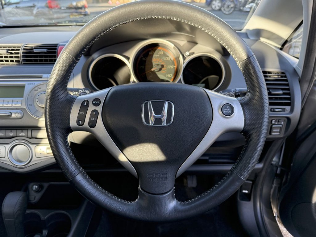 Used Honda Jazz 2006 for sale - 76941651: Photo 9