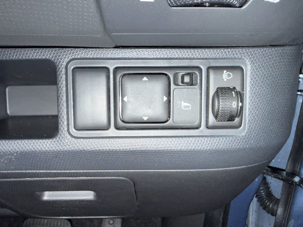 Used Nissan Micra 2008 for sale - 77276252: Photo 23