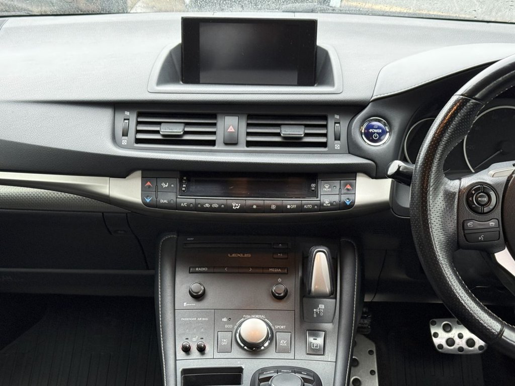 Used Lexus CT 2014 for sale - 76665658: Photo 15