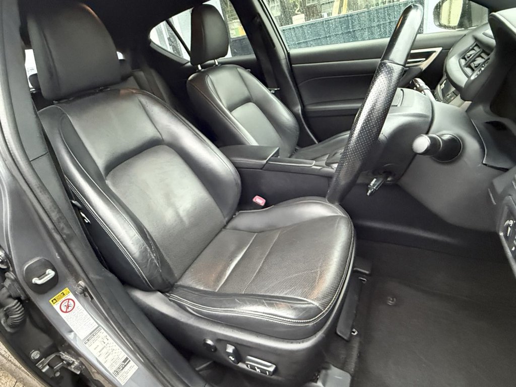 Used Lexus CT 2014 for sale - 76665658: Photo 22