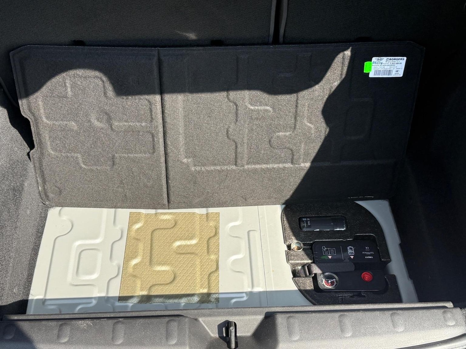 Vehicle 33