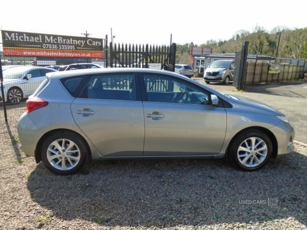 Used Toyota Auris 2014 for sale - 78073486: Photo 2
