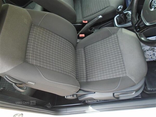 Used Volkswagen Polo 2015 for sale - 75991886: Photo 15