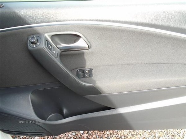 Used Volkswagen Polo 2015 for sale - 75991886: Photo 22