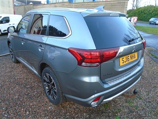 Used Mitsubishi Outlander 2016 for sale - 76743689: Photo 12