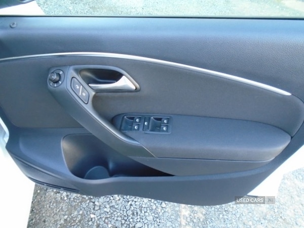 Used Volkswagen Polo 2015 for sale - 77770080: Photo 7