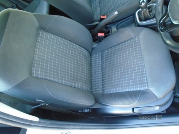 Used Volkswagen Polo 2015 for sale - 77770080: Photo 8